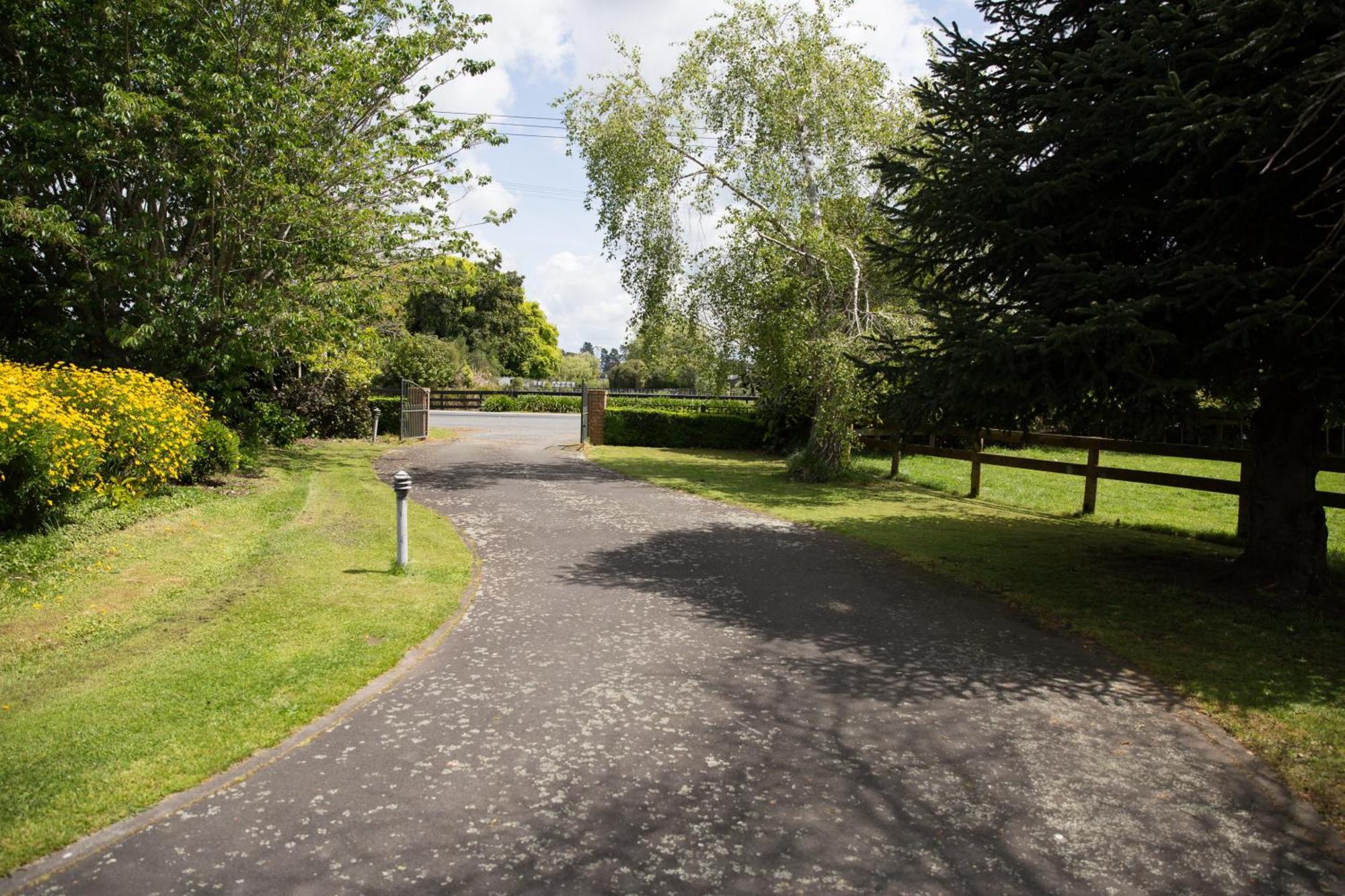 Farm Stay Right On Te Awa River Bike Trail Tamahere Ngoại thất bức ảnh